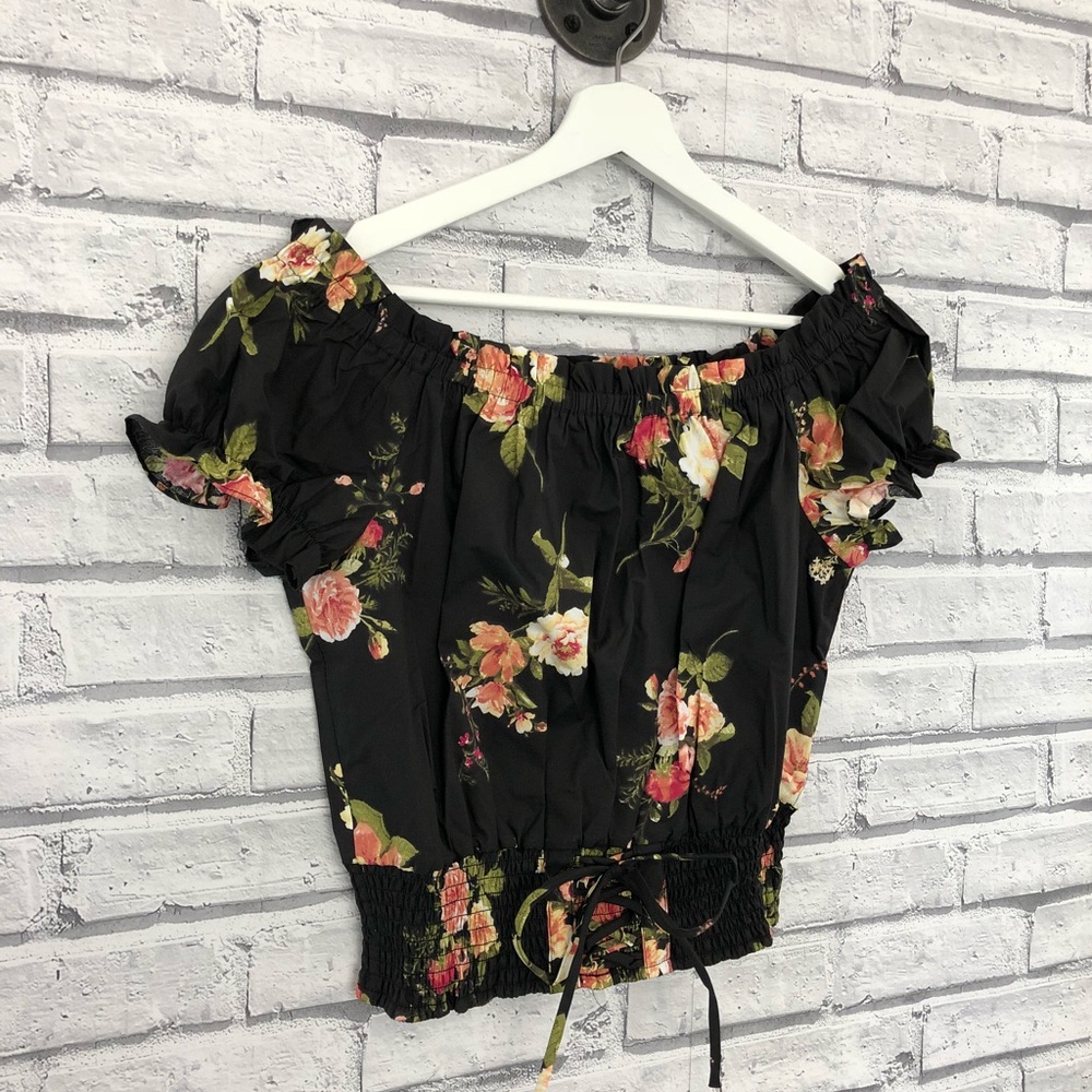 ‼️ SALE ‼️ Off-the shoulder top - Picture 3 of 3